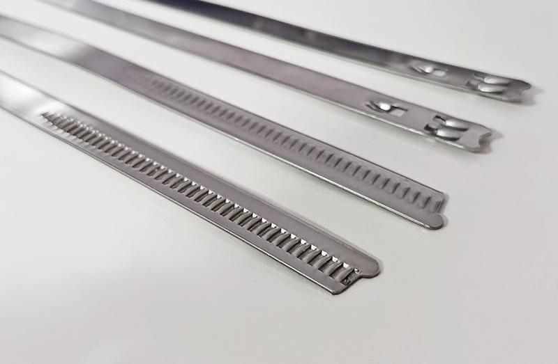 Xiamen Frand: Liderando o futuro da automação personalizada na fabricação de abraçadeiras para mangueiras.